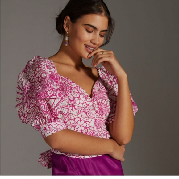 Anthropologie Tops - Anthropologie Pink and White Patterned Blouse